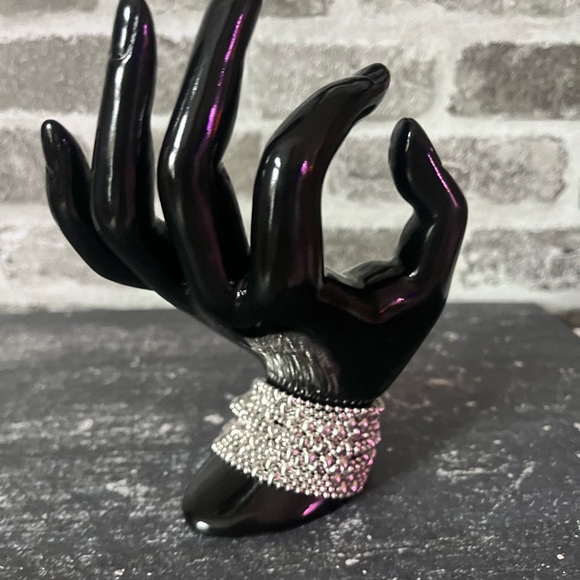 ONLY ONE LEFT! SG Flinging Arrows Liquid Silver Bracelet. - Picture 4 of 5